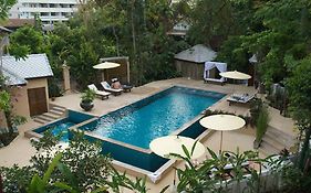 Changpuak Hotel
